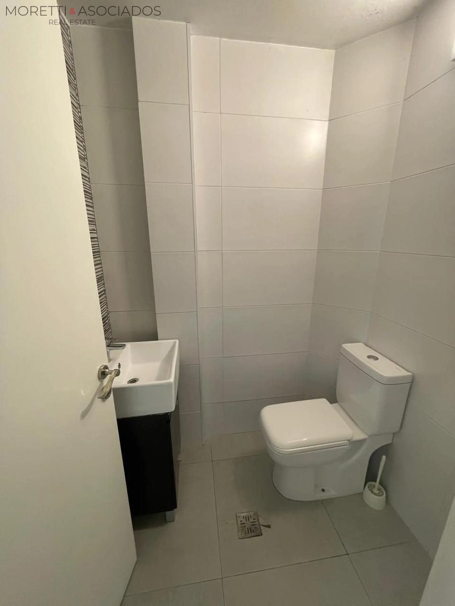 Local oficina en venta de 120mts en Haedo - 5