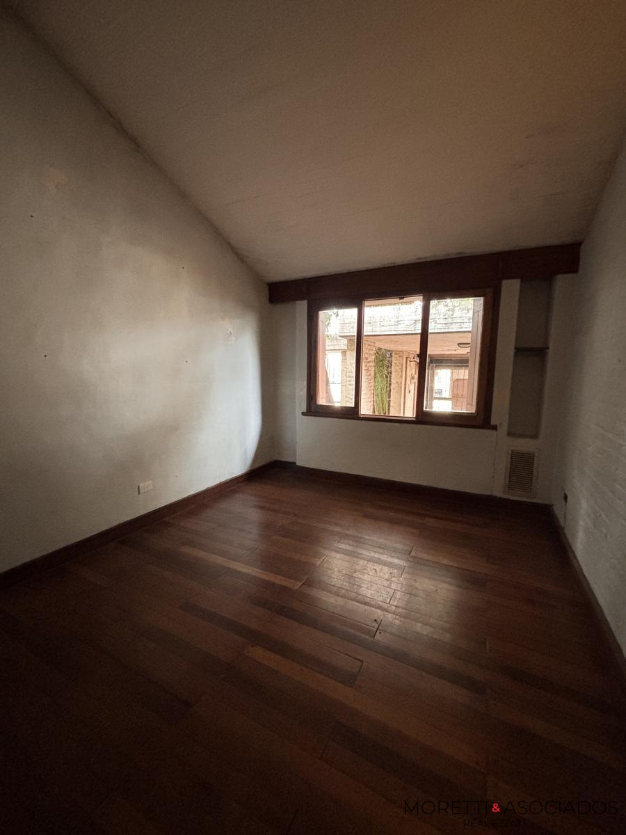 Excepcional Casa en Ramos Mejia lote de 10 x 58 piscina quincho — foto 15