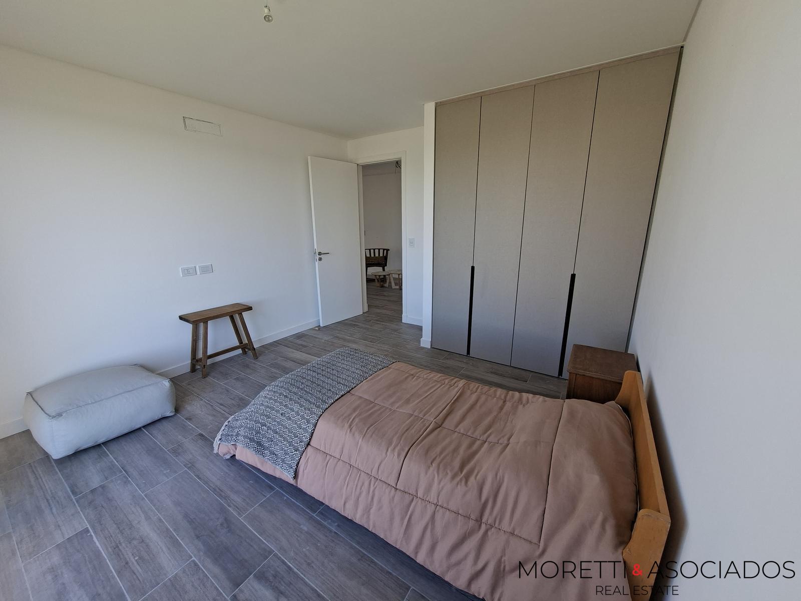 Casa a estrenar al Rio con amarra propia excelentes terminaciones — foto 13