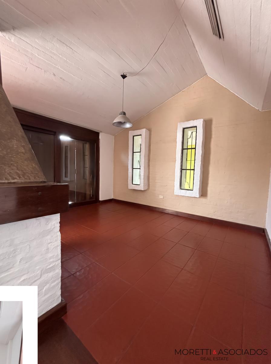 Excepcional Casa en Ramos Mejia lote de 10 x 58 piscina quincho — foto 7