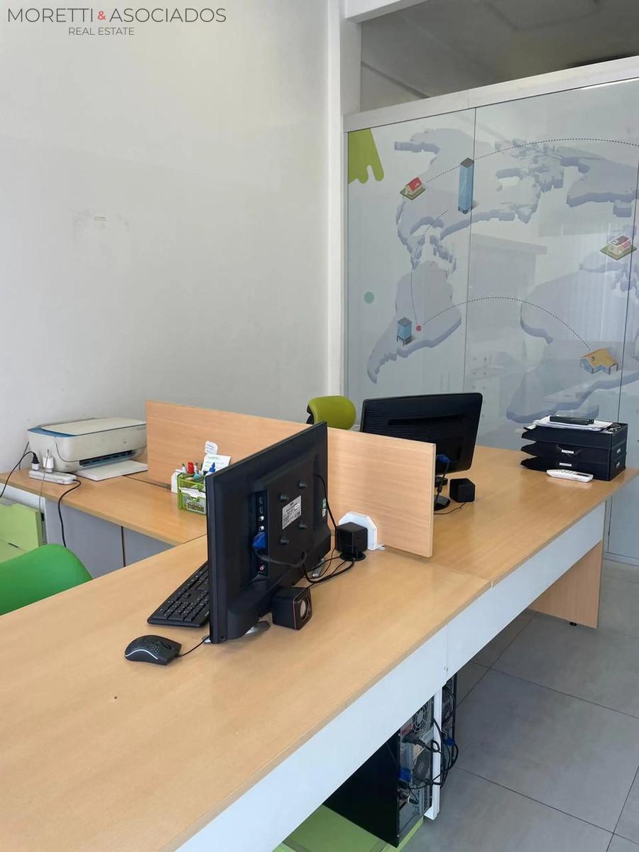 Local oficina en venta de 120mts en Haedo - 15