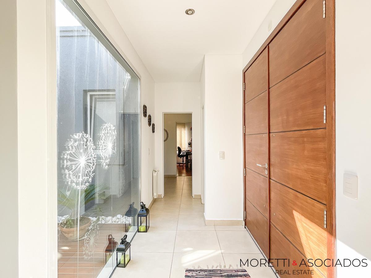 Casa super funcional en Planta Baja inmejorable ubicacion Barrio San Agustin!! Villa Nueva — foto 13