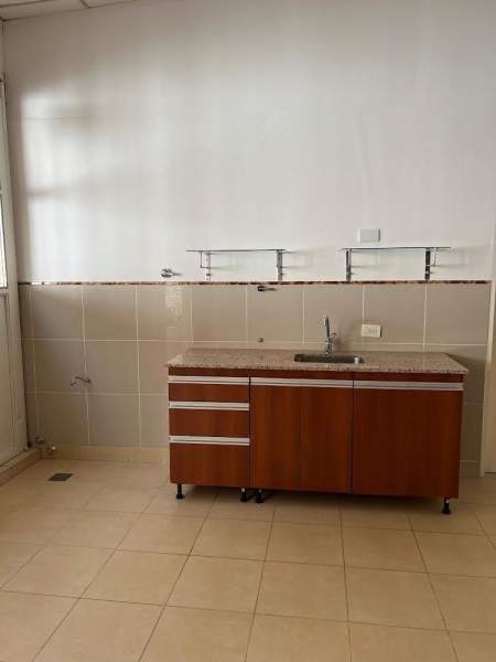 VENTA | SALÓN COMERCIAL CON RENTA | NEUQUEN CENTRO. - 6