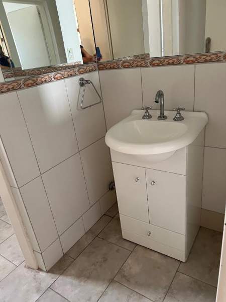 VENTA | SALÓN COMERCIAL CON RENTA | NEUQUEN CENTRO. - 9
