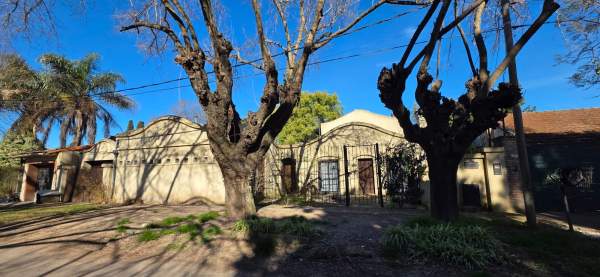 CASA EN VENTA DON TORCUATO BS AS
