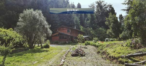 CHACRA CON CASA Y CABAÑAS, MALLÍN AHOGADO BOLSÓN, PATAGONIA ARGENTINA — foto 9