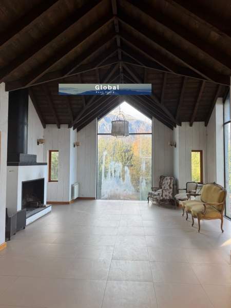 FABULOSA CASA BARRIO POTRERO ALTO, SAN MARTÍN DE LOS ANDES PATAGONIA ARGENTINA