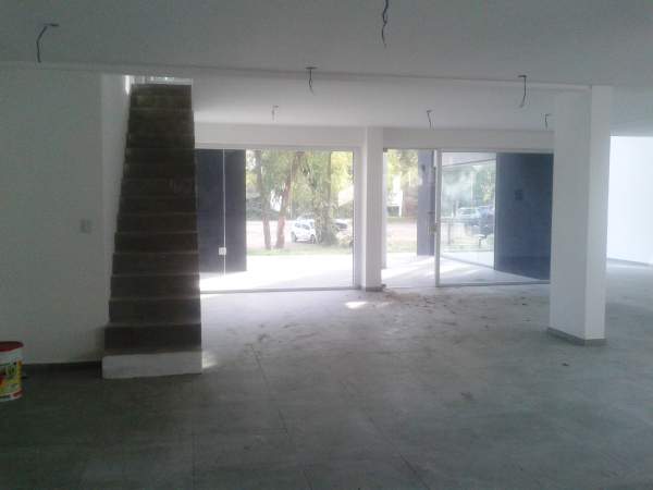En Pinamar | Local a estrenar sobre Av. Bunge - Ideal Franquicias!! - 35