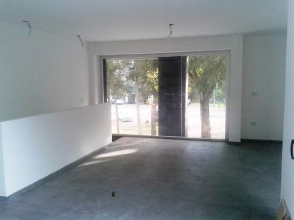 En Pinamar | Local a estrenar sobre Av. Bunge - Ideal Franquicias!! - 32