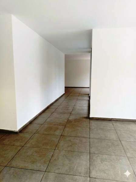 En Pinamar Local en Alquiler. Apto Profesional. Zona Centro. — foto 6