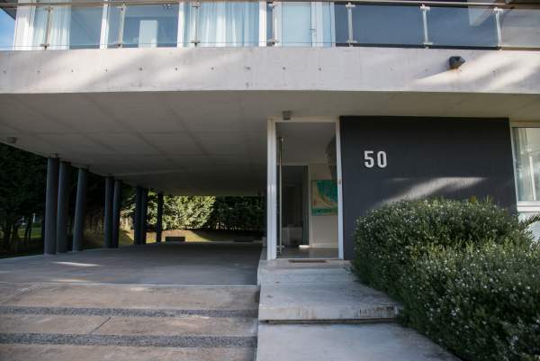 En Cariló | Moderna casa a pasos de la playa! — foto 4