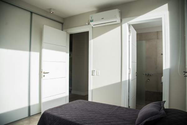 En Cariló | Moderna casa a pasos de la playa! — foto 12